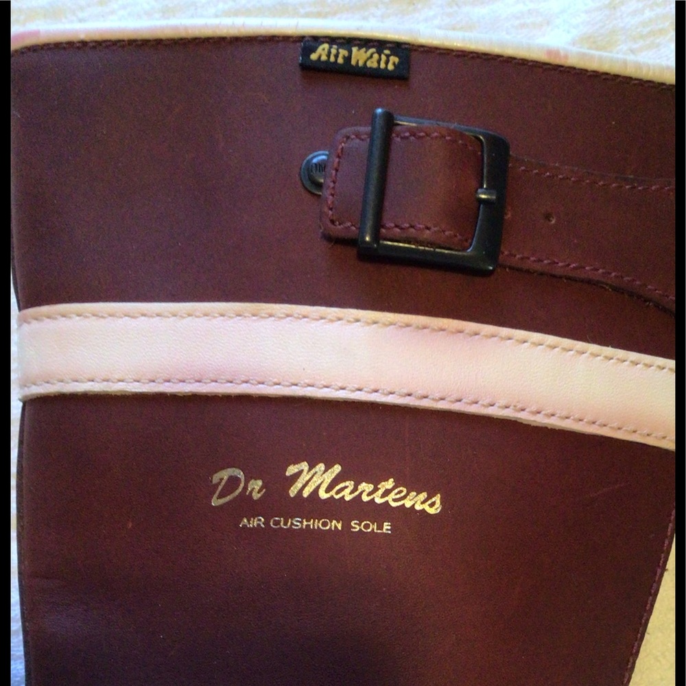 Dr. Martens Air Wair Steven Leather Winter Boots - Picture 12 of 12